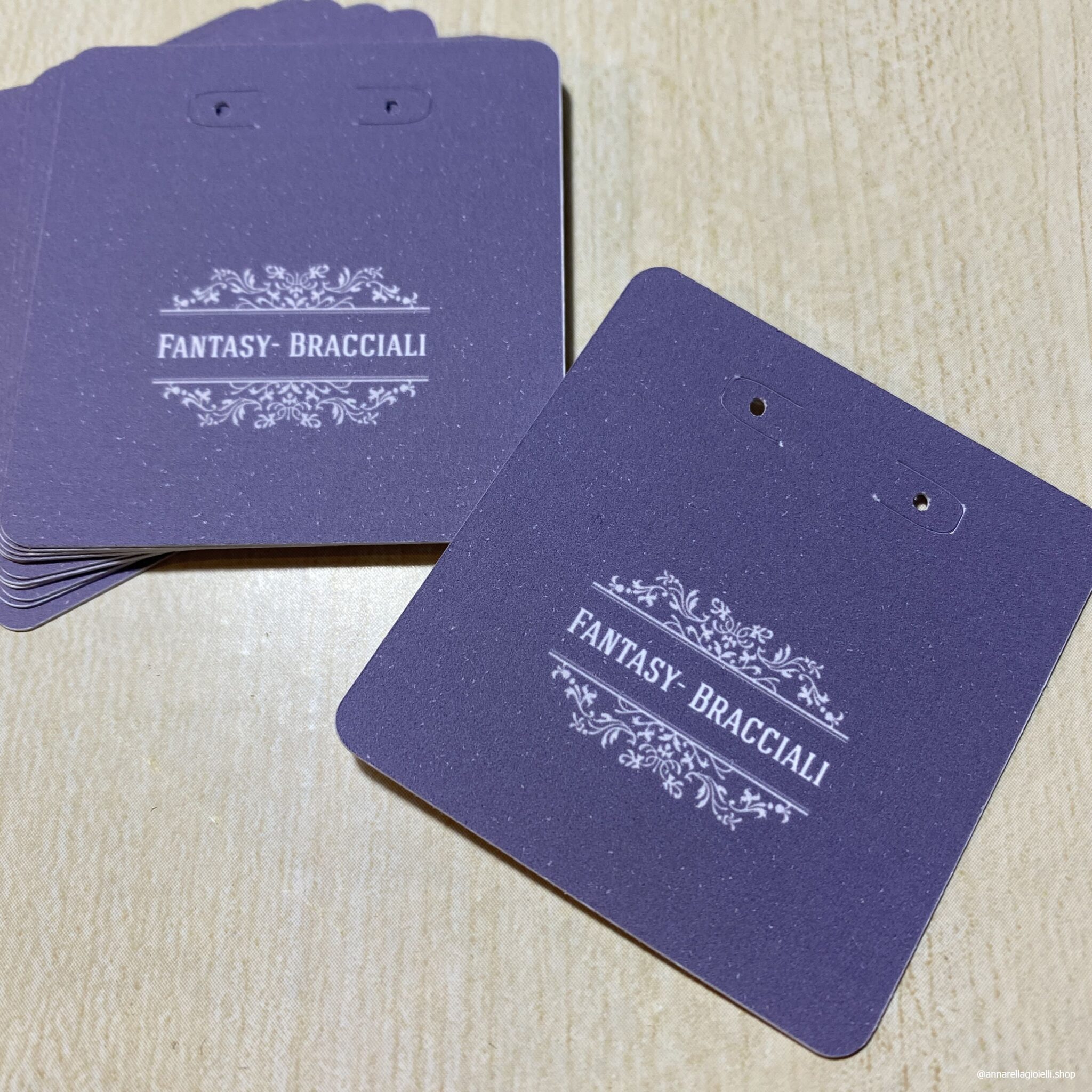 Cartellino Porta Orecchini Personalizzato 5x5 cm | Con Logo Aziendale | etichette personalizzate - immagine 4