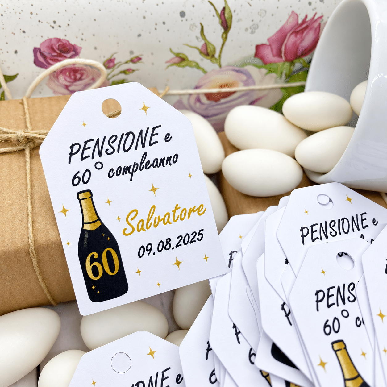 Cartellino Personalizzato Pensione e 60° Compleanno con Bottiglia Champagne (TAG-60) - immagine 4